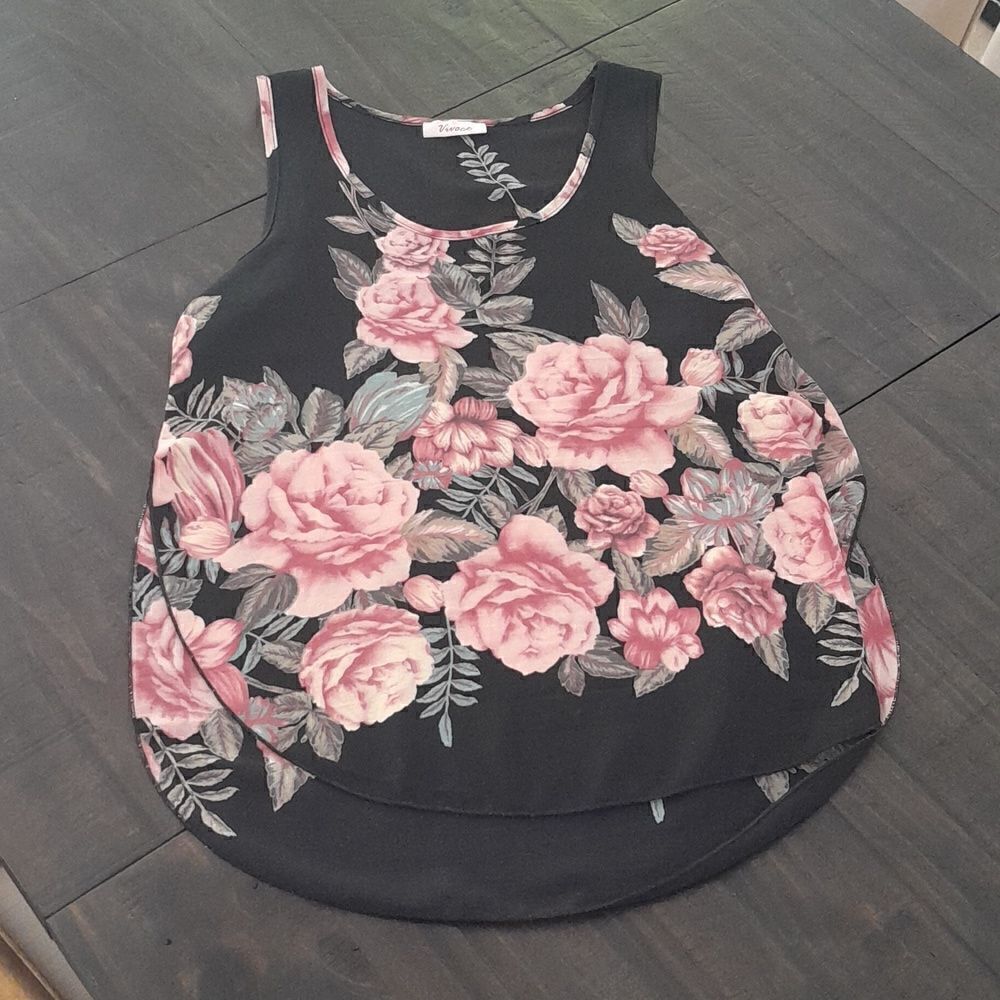 Floral tank top split on sides
